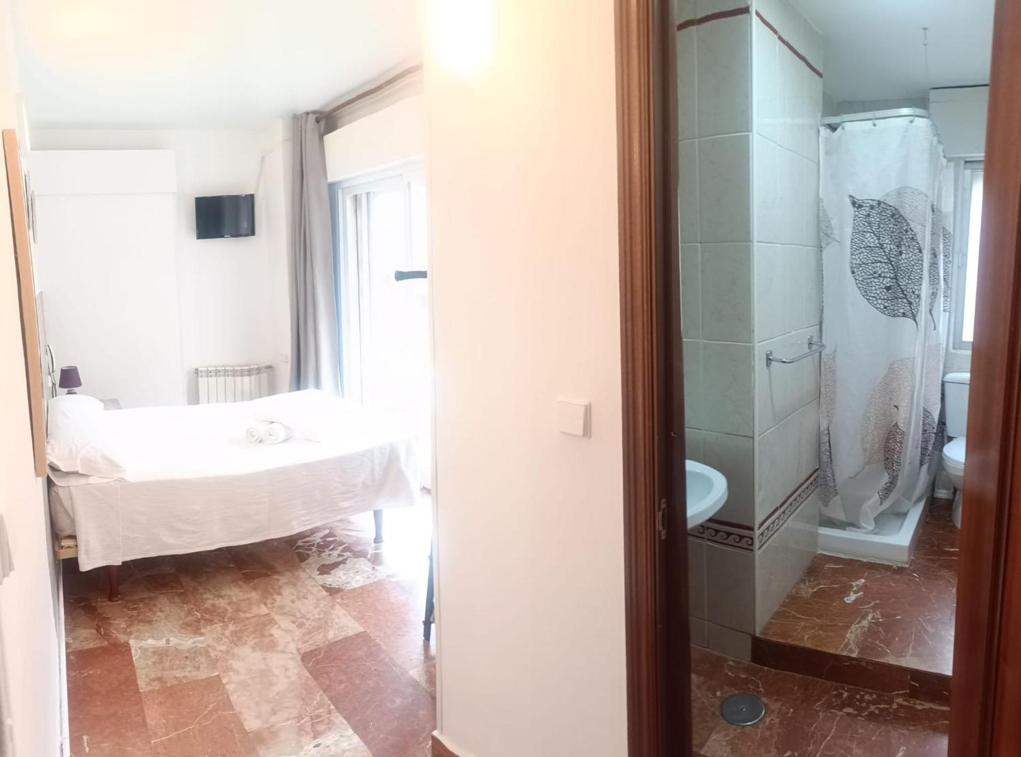Hostal Nevot Гранада Екстер'єр фото