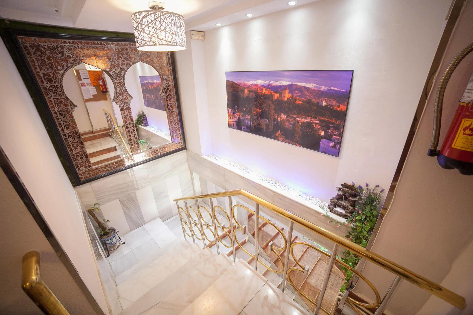 Hostal Nevot Гранада Екстер'єр фото